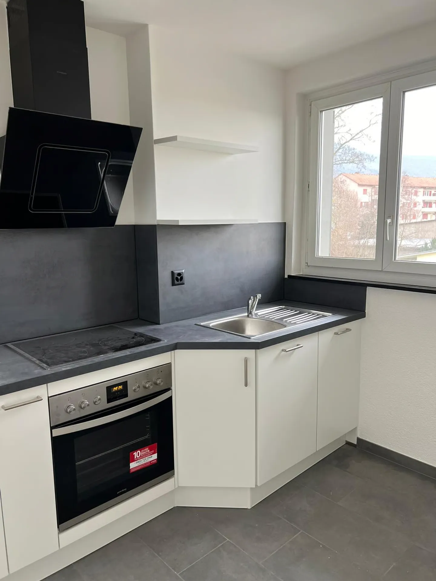 Bright 3.5-room apartment with balcony - new kitchen - Photo 1 of 7