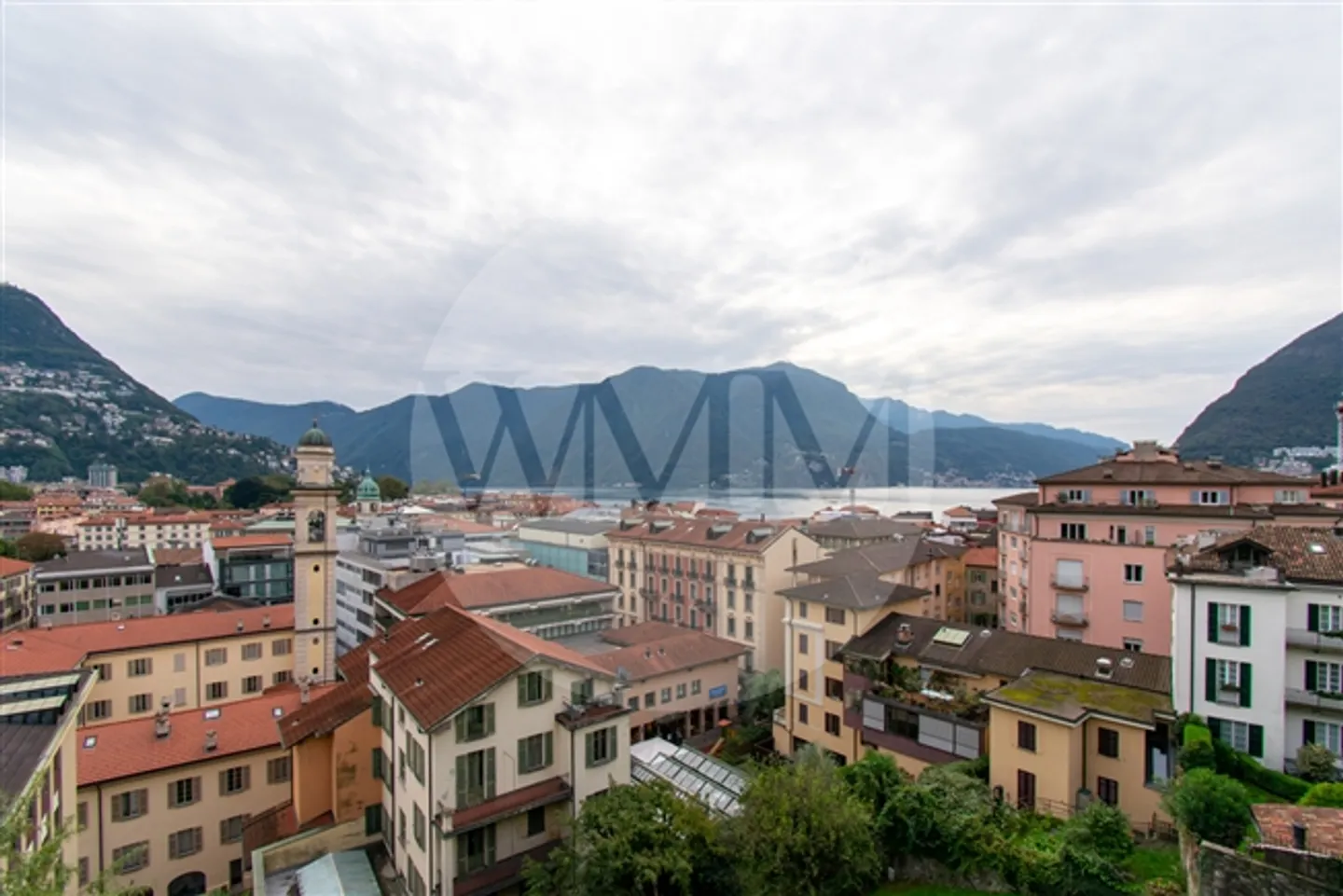 4.5 MAISONETTE ROOM IN THE CITY CENTER WITH LAKE VIEW - Photo 15 of 15