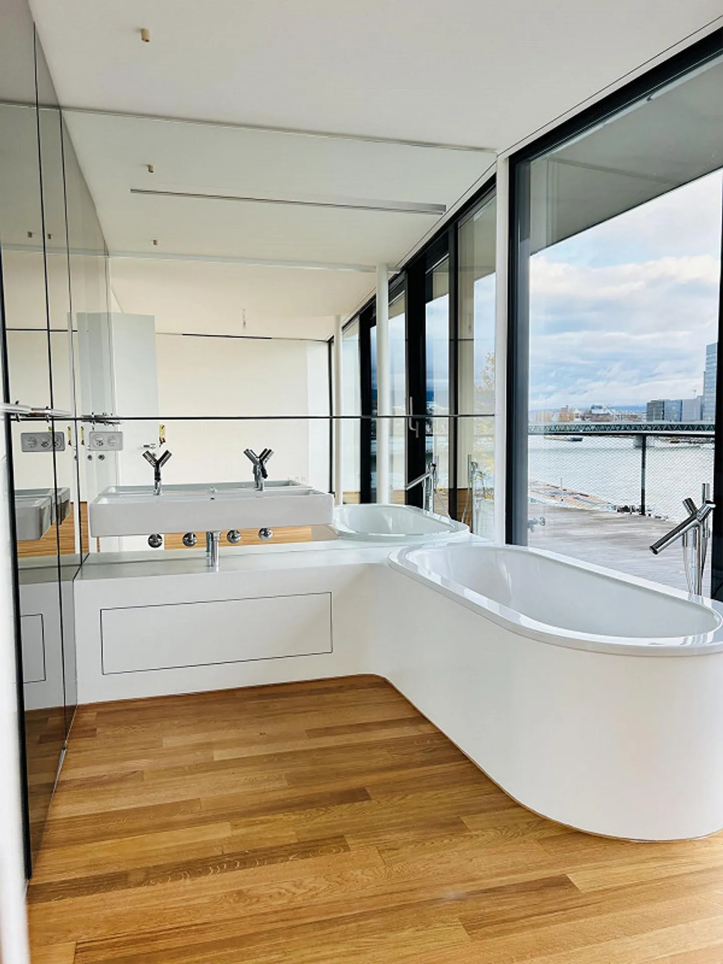 Luxuriöse Wohnung am Rhein - Foto 7 von 14