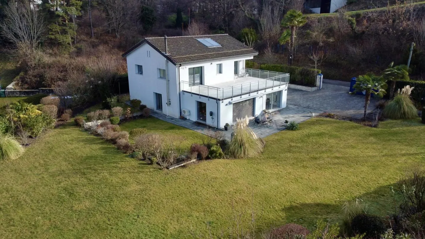 Villa Spacieuse Près de l'École Internationale - Photo 1 sur 12