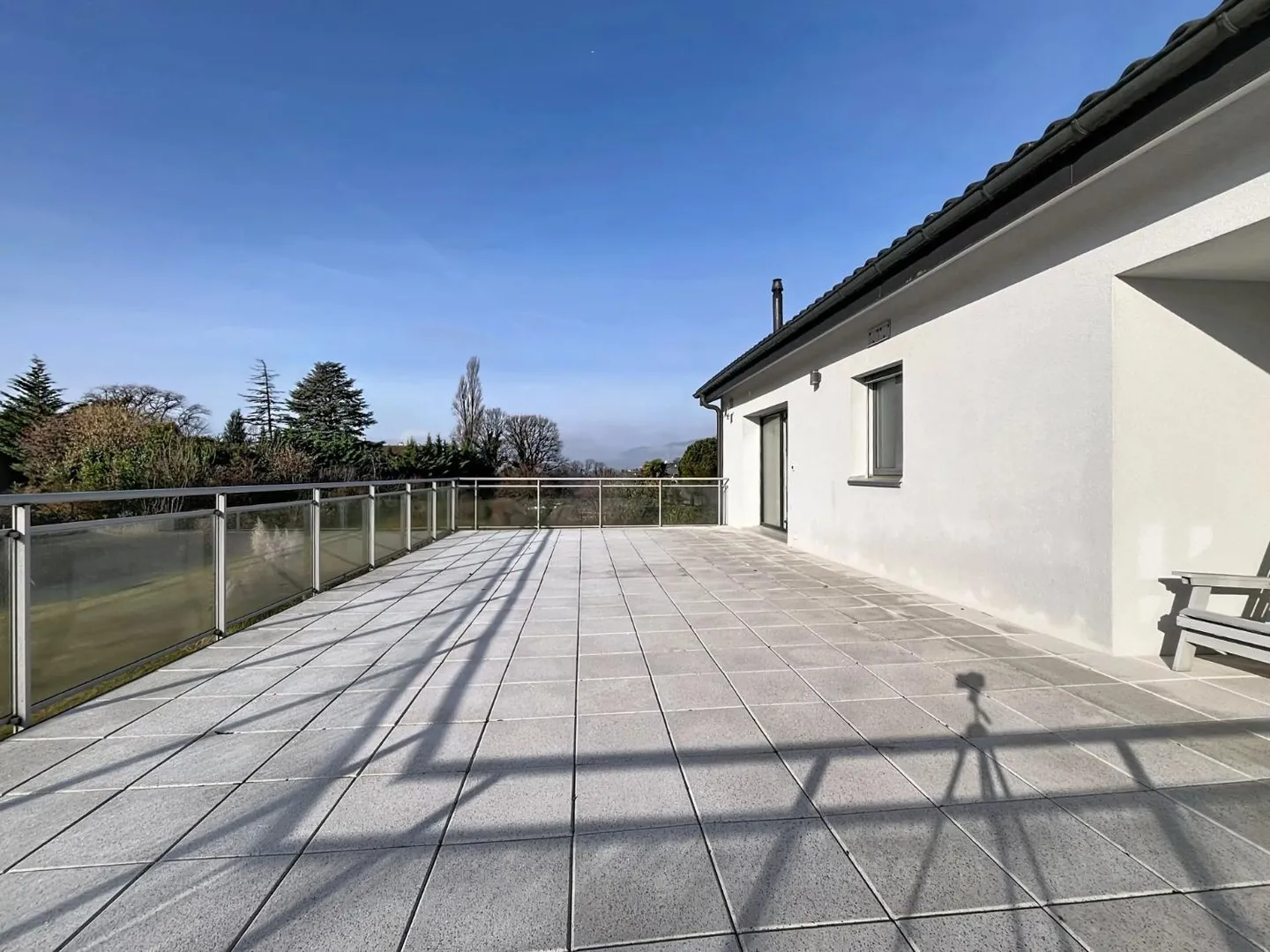 Villa Spacieuse Près de l'École Internationale - Photo 6 sur 12