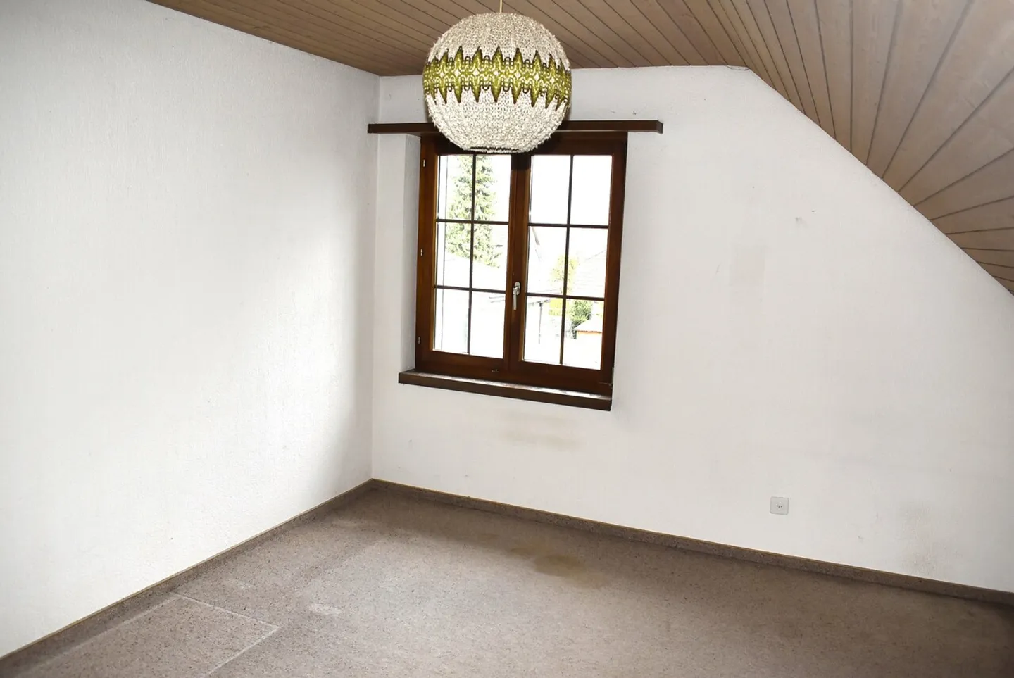 Maison de 6 pièces adaptée aux enfants avec grand jardin - Photo 9 sur 17