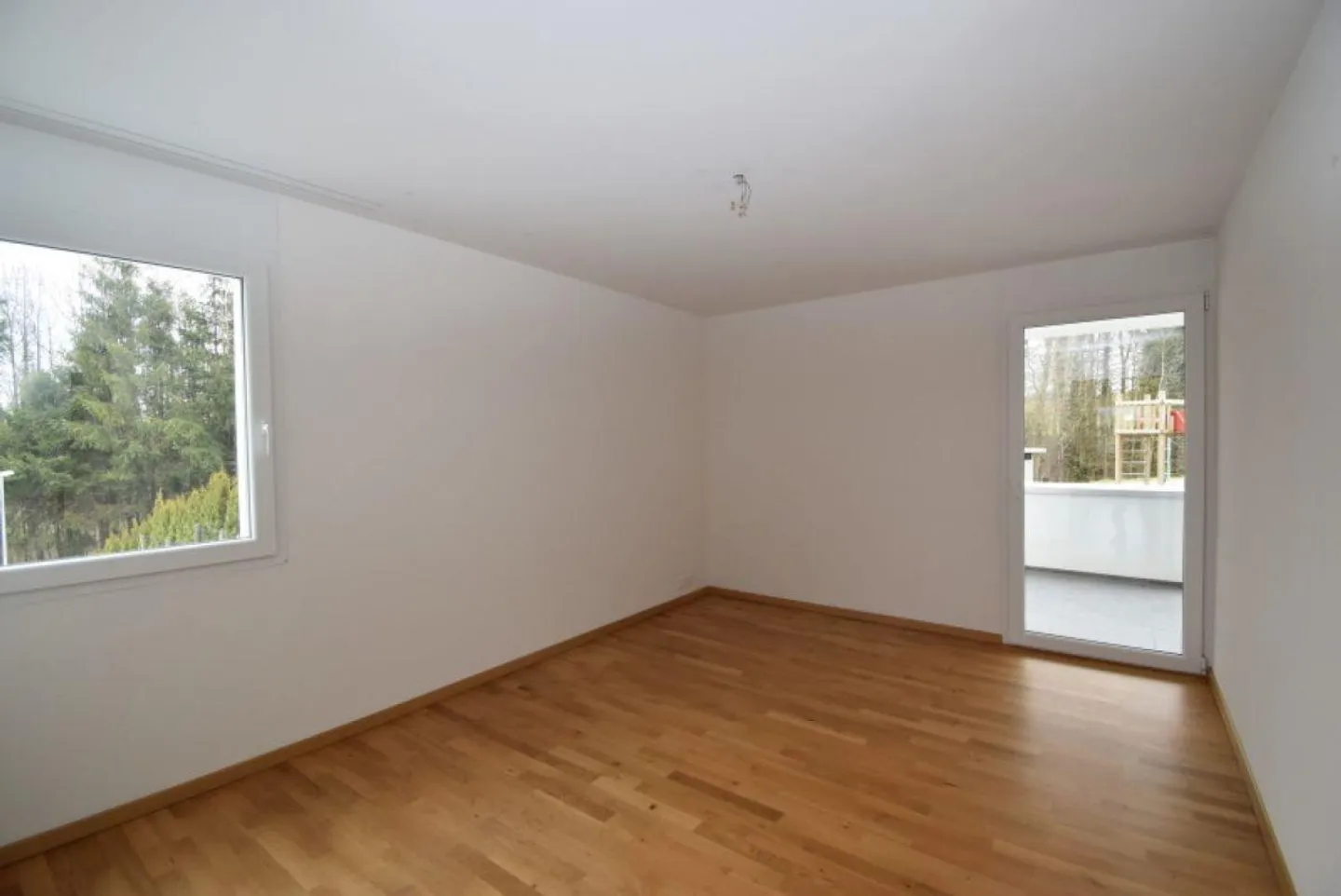 Family-friendly 4.5-room apartment - Photo 7 of 9