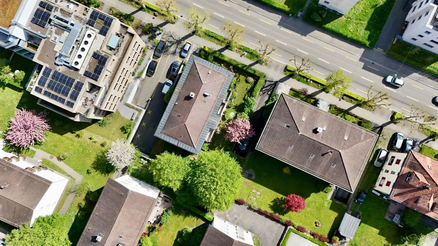 SUNNY BALCONY WITH A VIEW OF THE GREEN - Photo 8 of 9