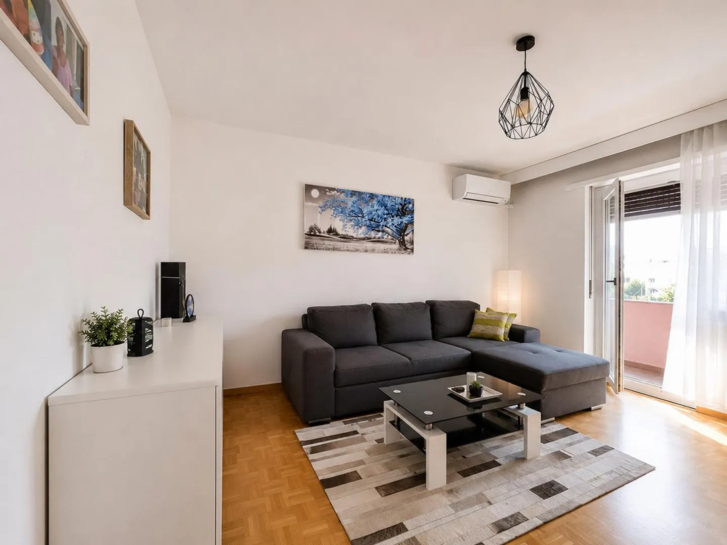 SEMENTINA - À LOUER 3.5 PIÈCES AVEC GARAGE ET TERRASSE - Photo 4 sur 6