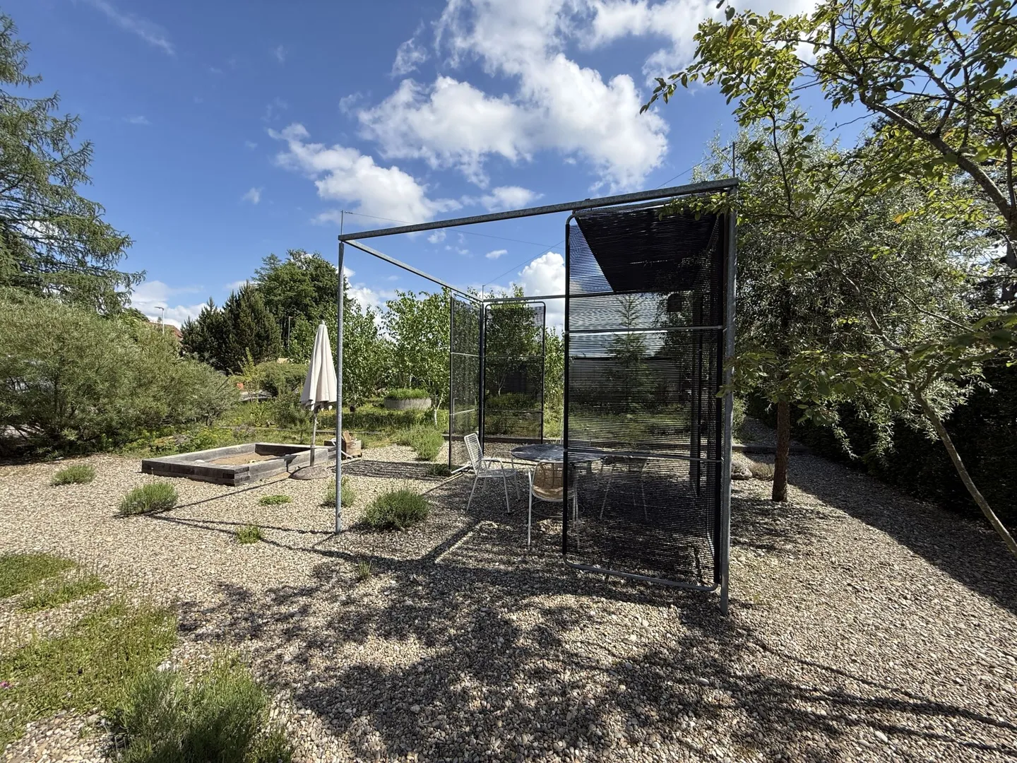 Maison individuelle stylée de 6,5 pièces - Photo 10 sur 11