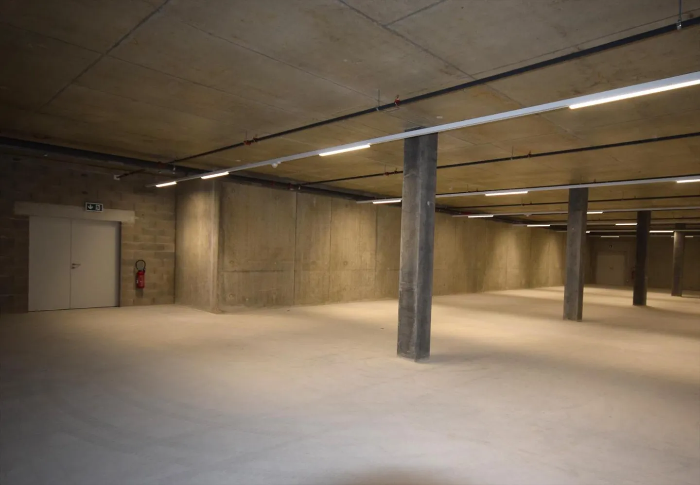 Edificio ad uso misto in affitto - Foto 3 di 5