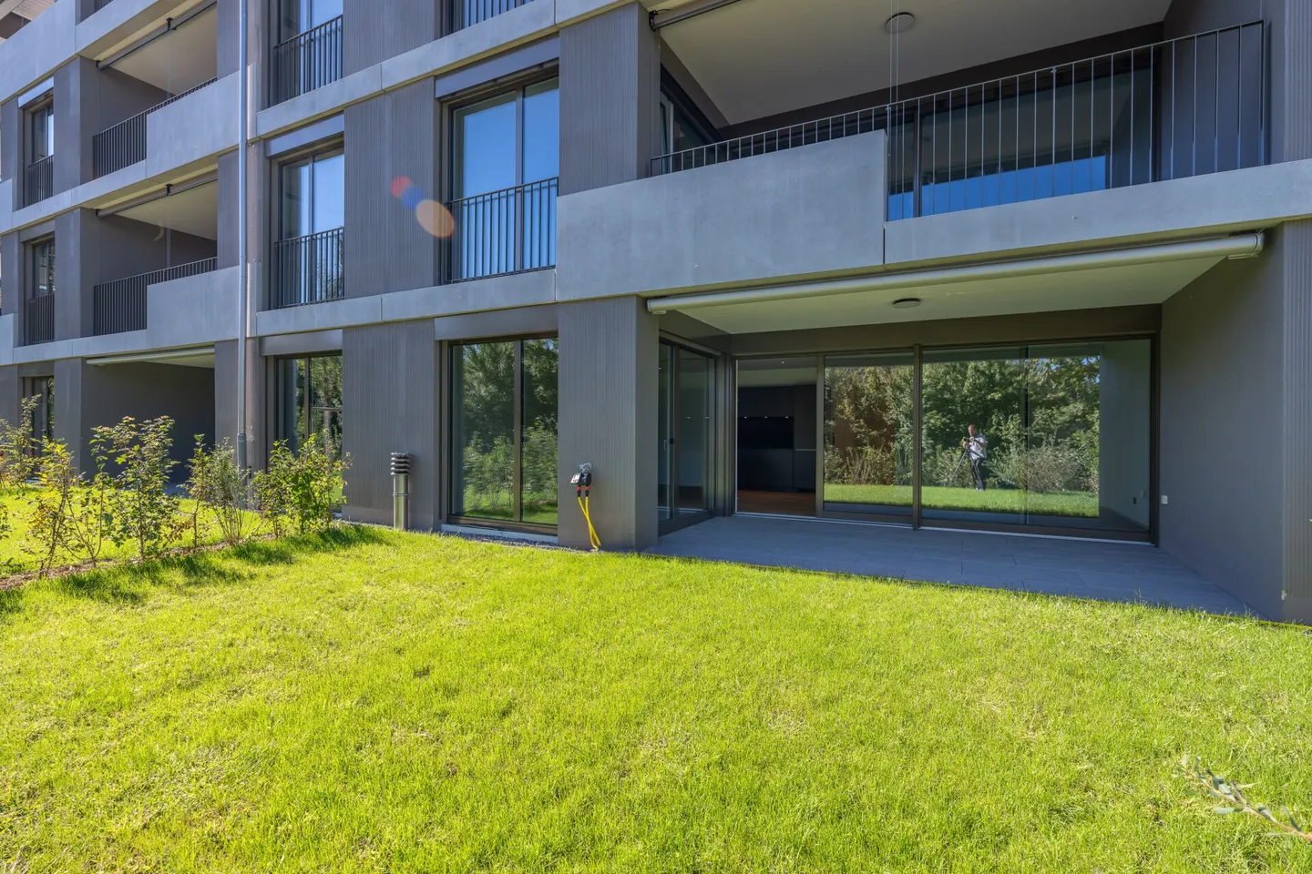 Nuovo appartamento al piano terra di 4,5 stanze con grande giardino - Foto 13 di 18