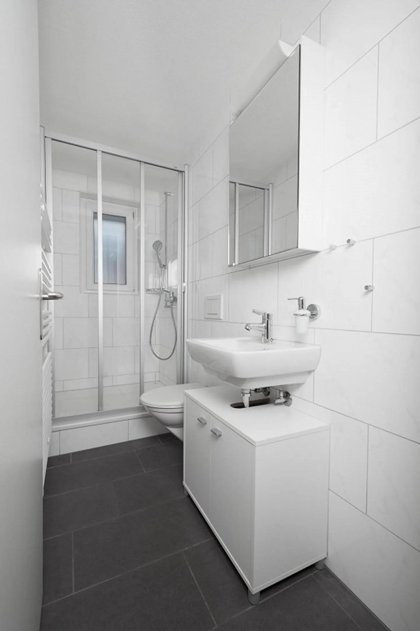 grosszügige 4 1/2 Zimmer Wohnung - Foto 7 von 8