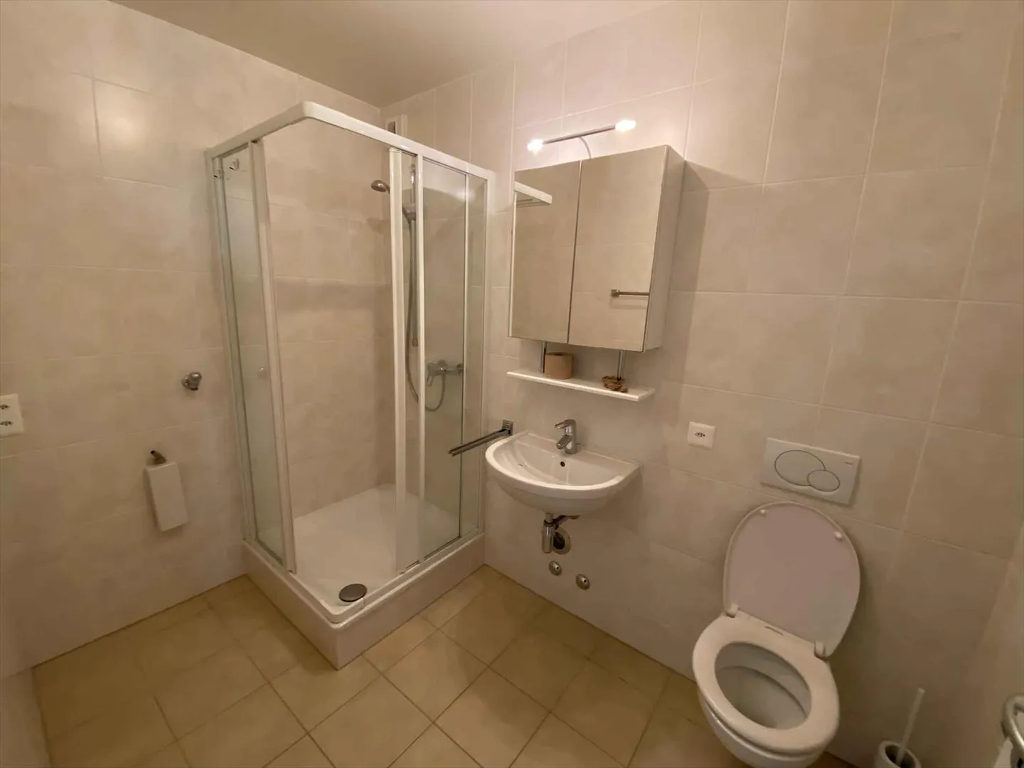 Appartement 5 pièces - Photo 7 sur 8