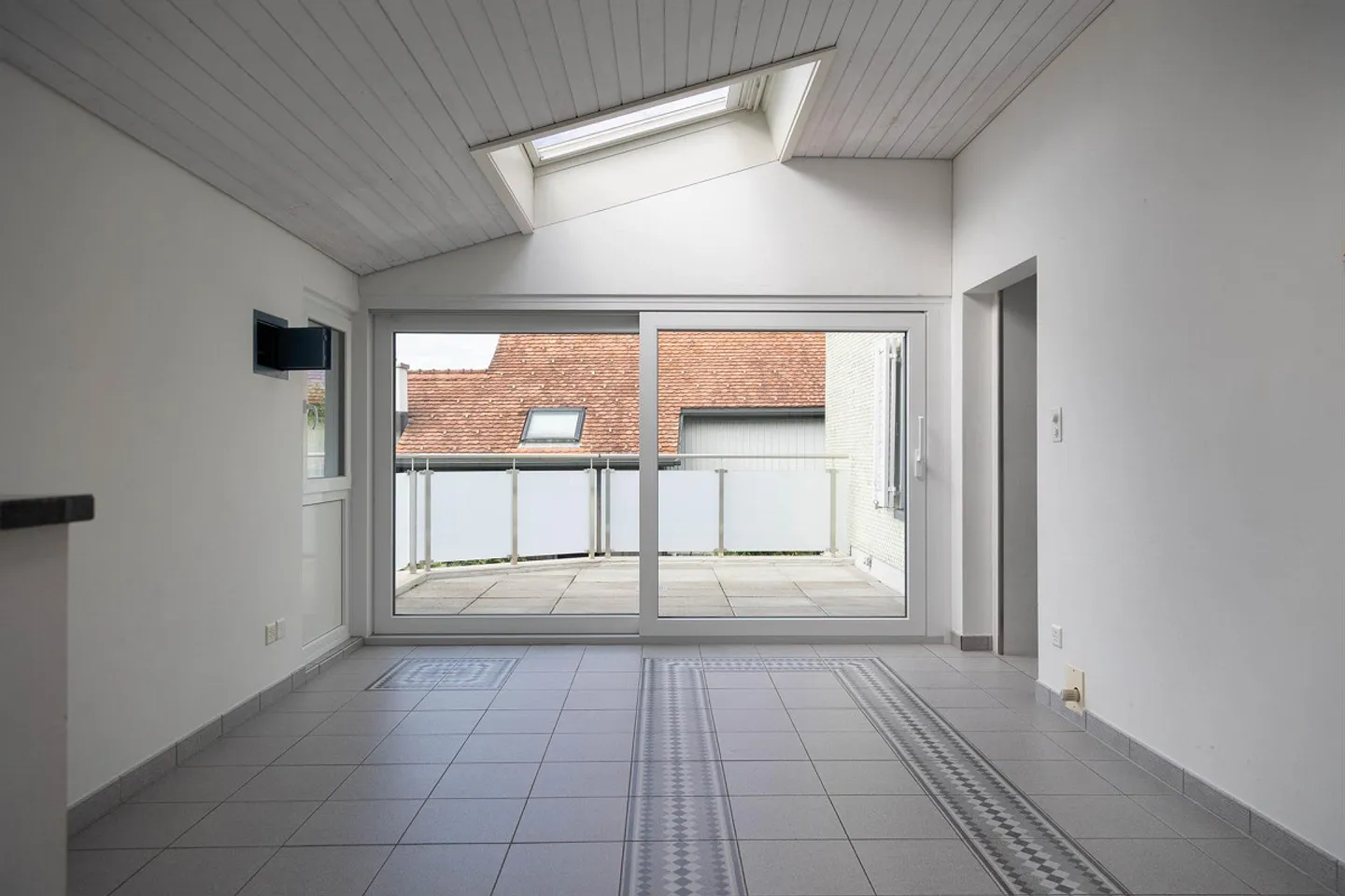 6.5 Room Semi-Detached House - Photo 11 of 15
