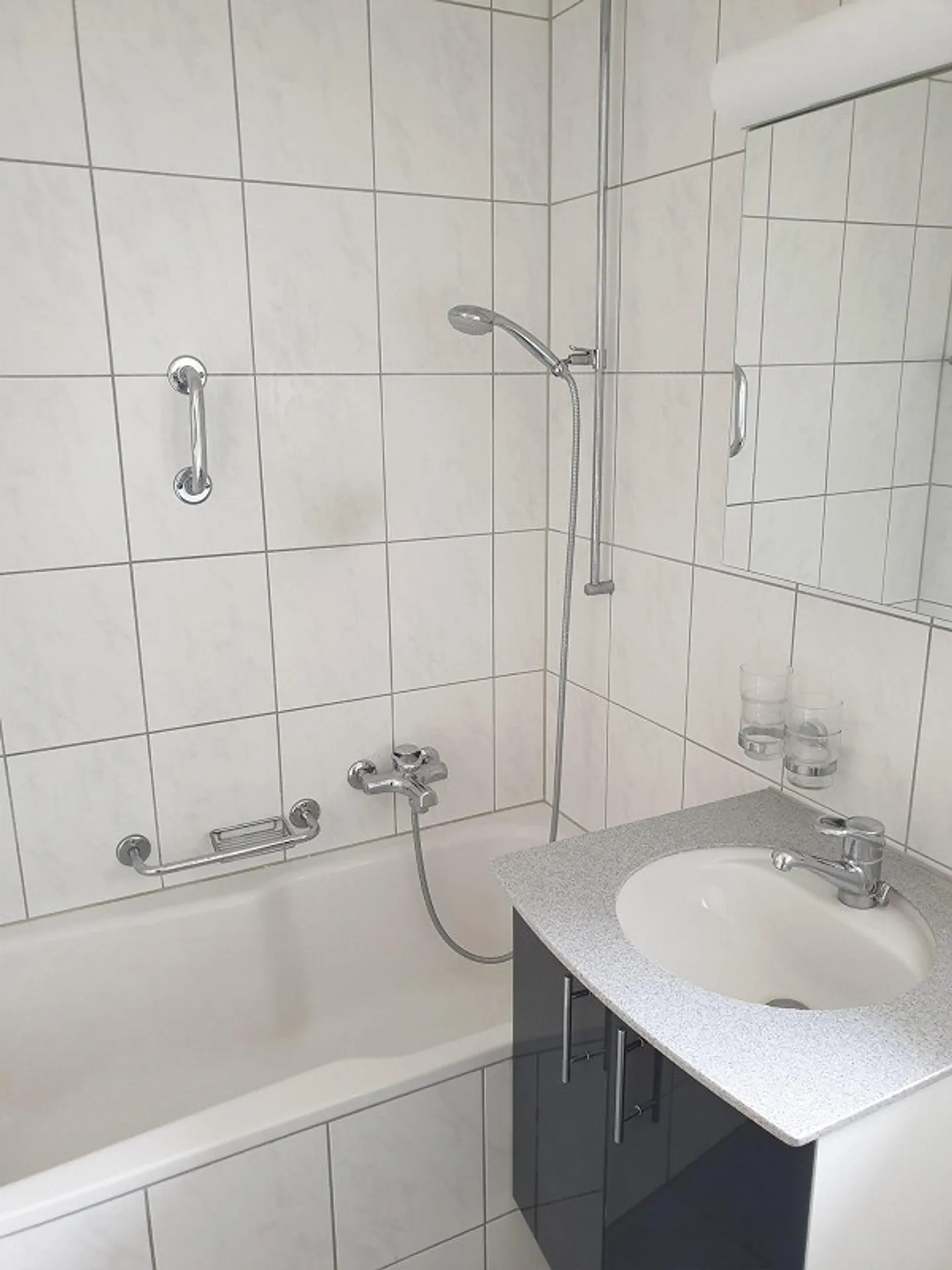 Spacious 3.5-room apartment near Reinach village - Photo 6 of 10