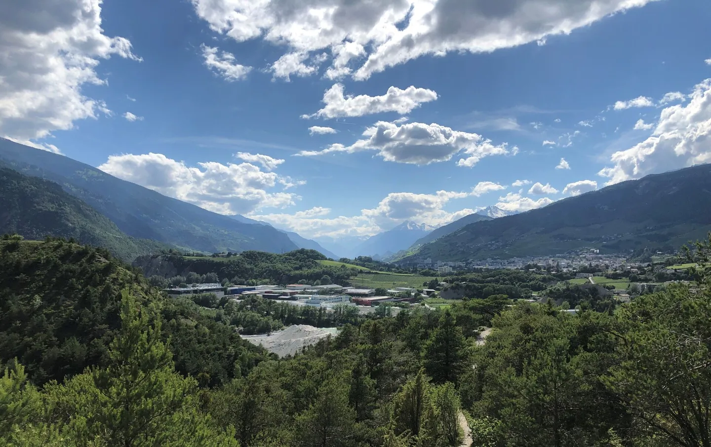 Industrielle Halle - Foto 1 von 5