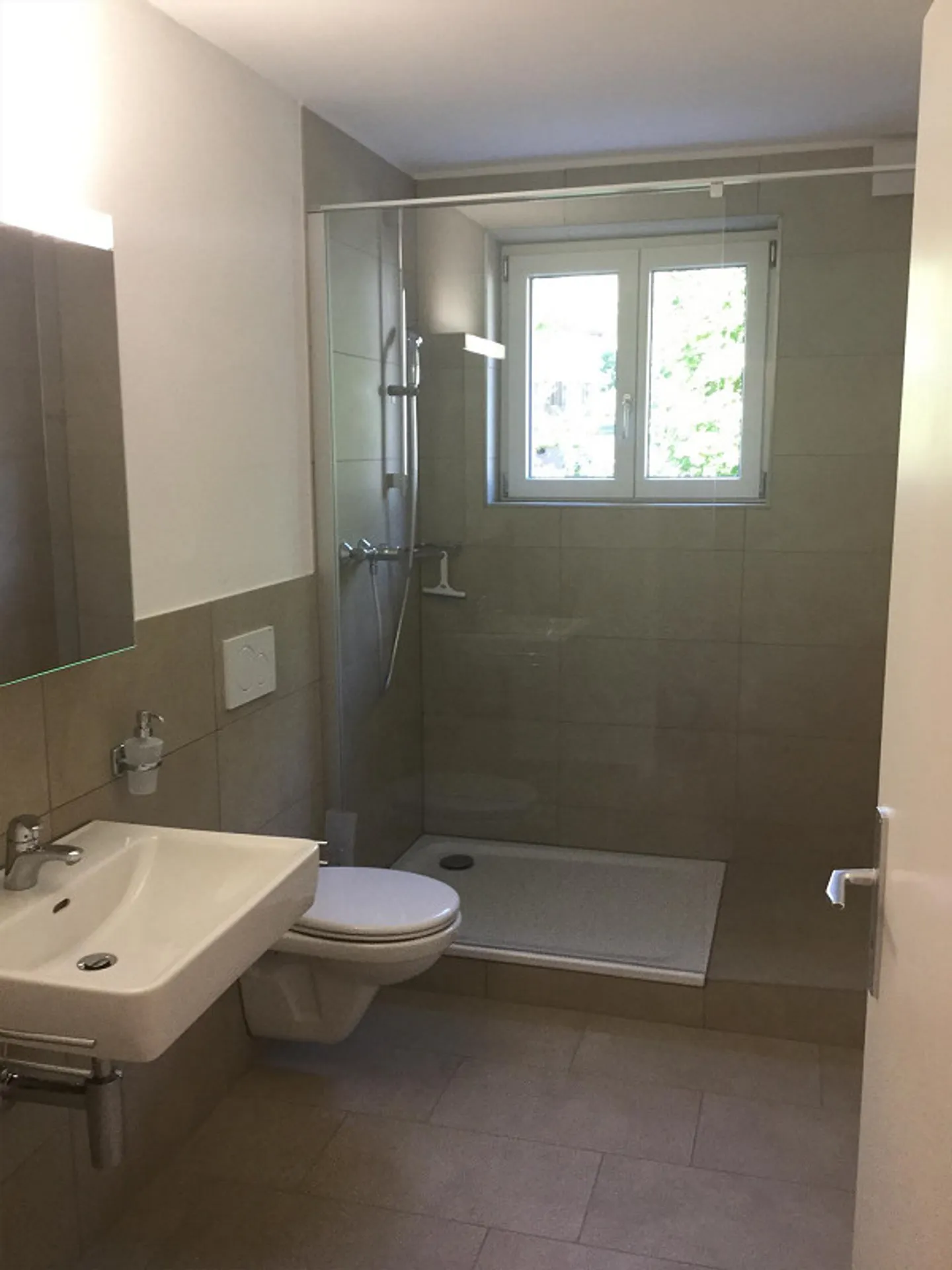 Ruhige 3-Zimmer-Wohnung - Foto 6 von 6