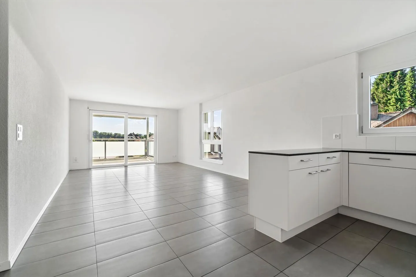 Appartement 3.5 pièces au cœur de Busswil - Photo 1 sur 7