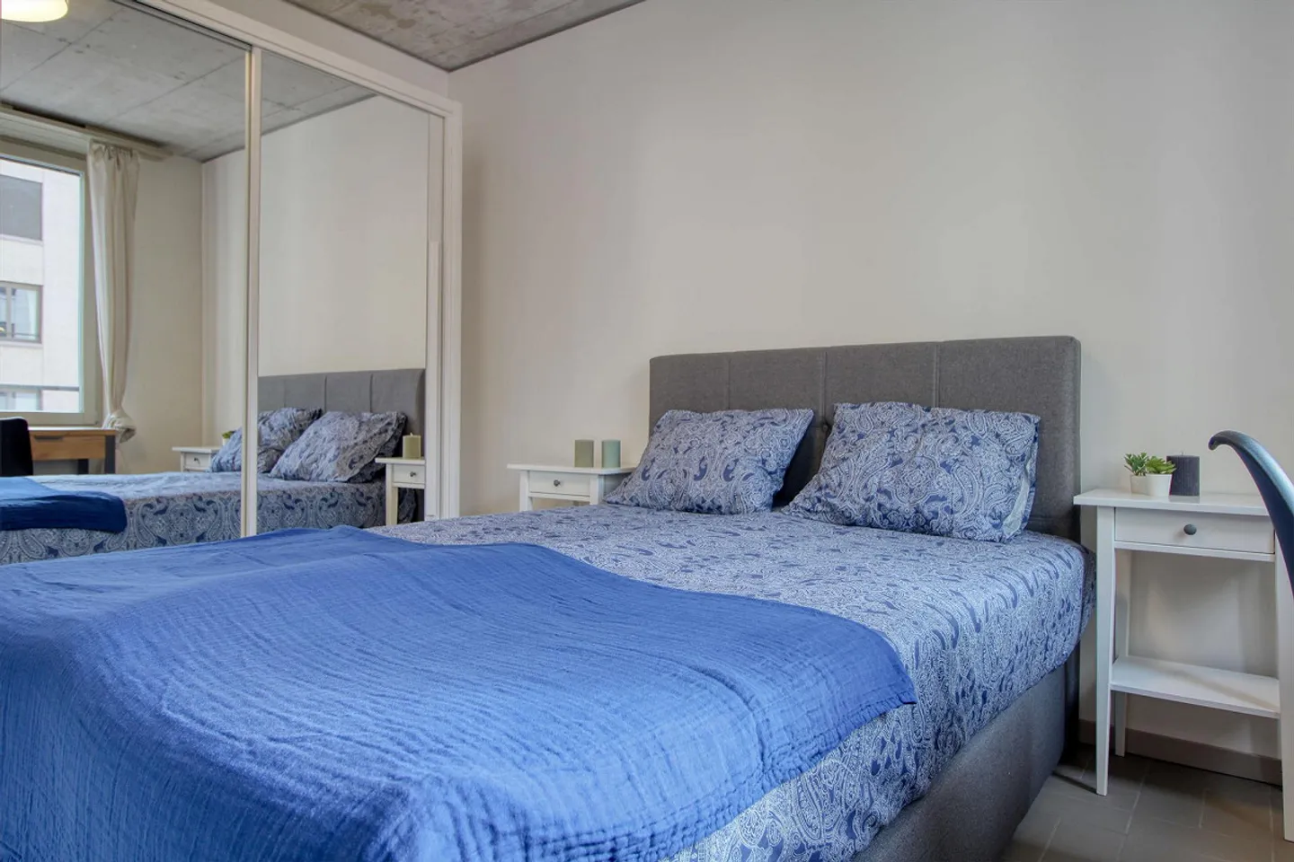 Furnished studio in a top location - Photo 4 of 24