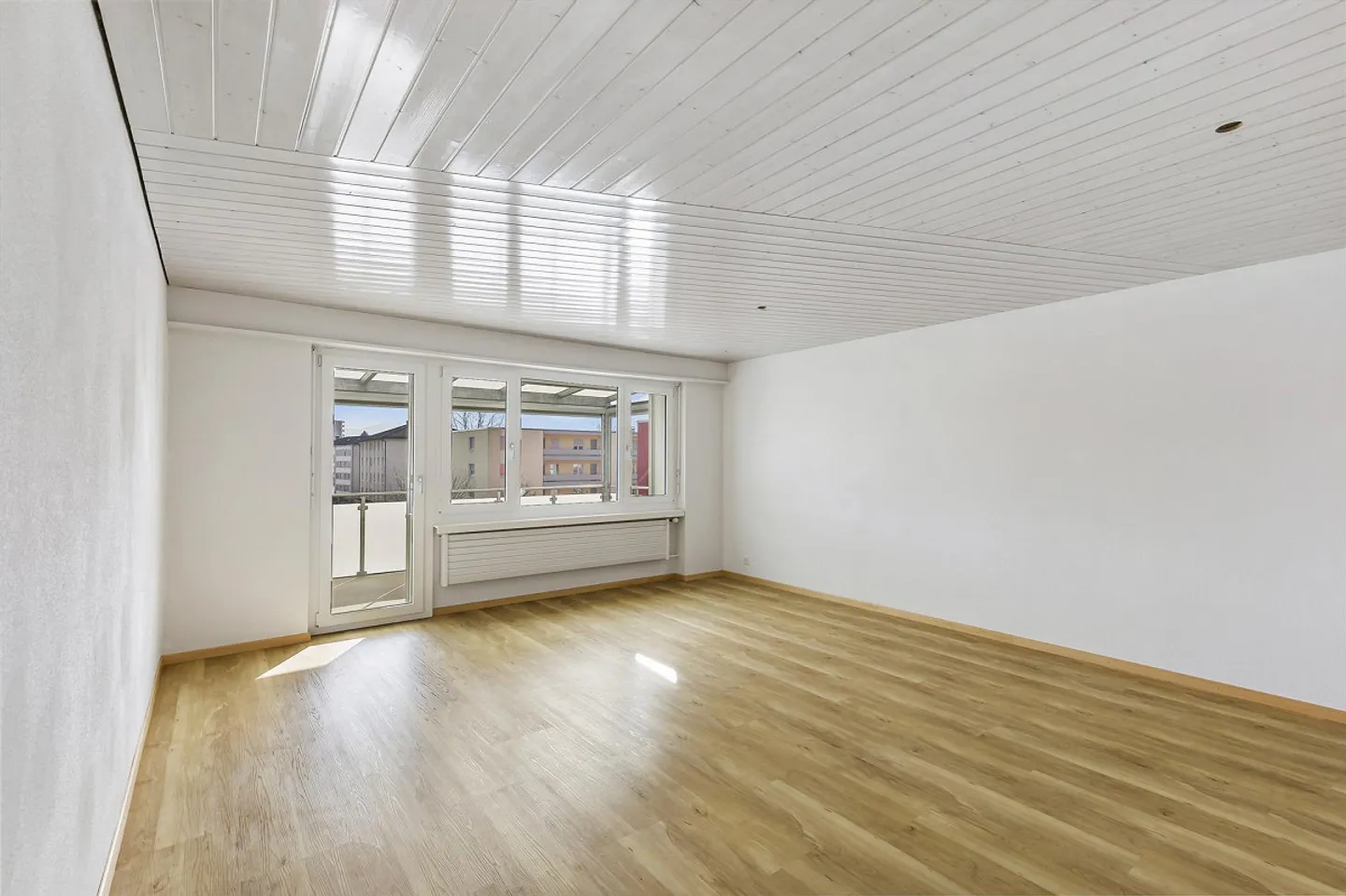 Helle 4.5 Zimmer Wohnung - Foto 3 von 7