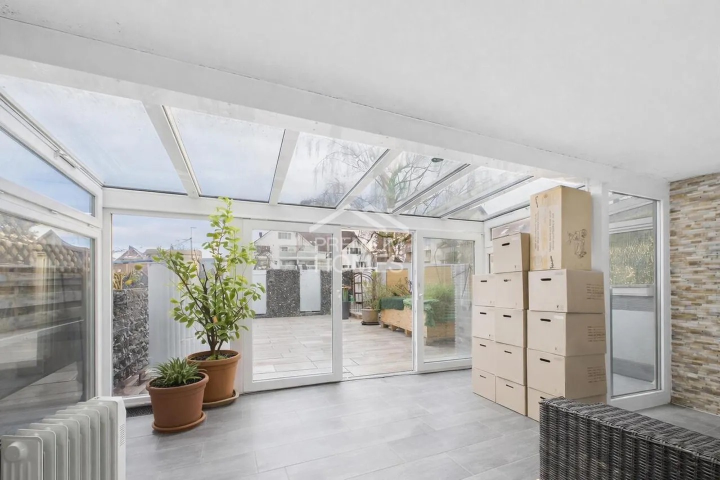 YOUR NEW HOME AWAITS YOU! - Photo 4 of 13