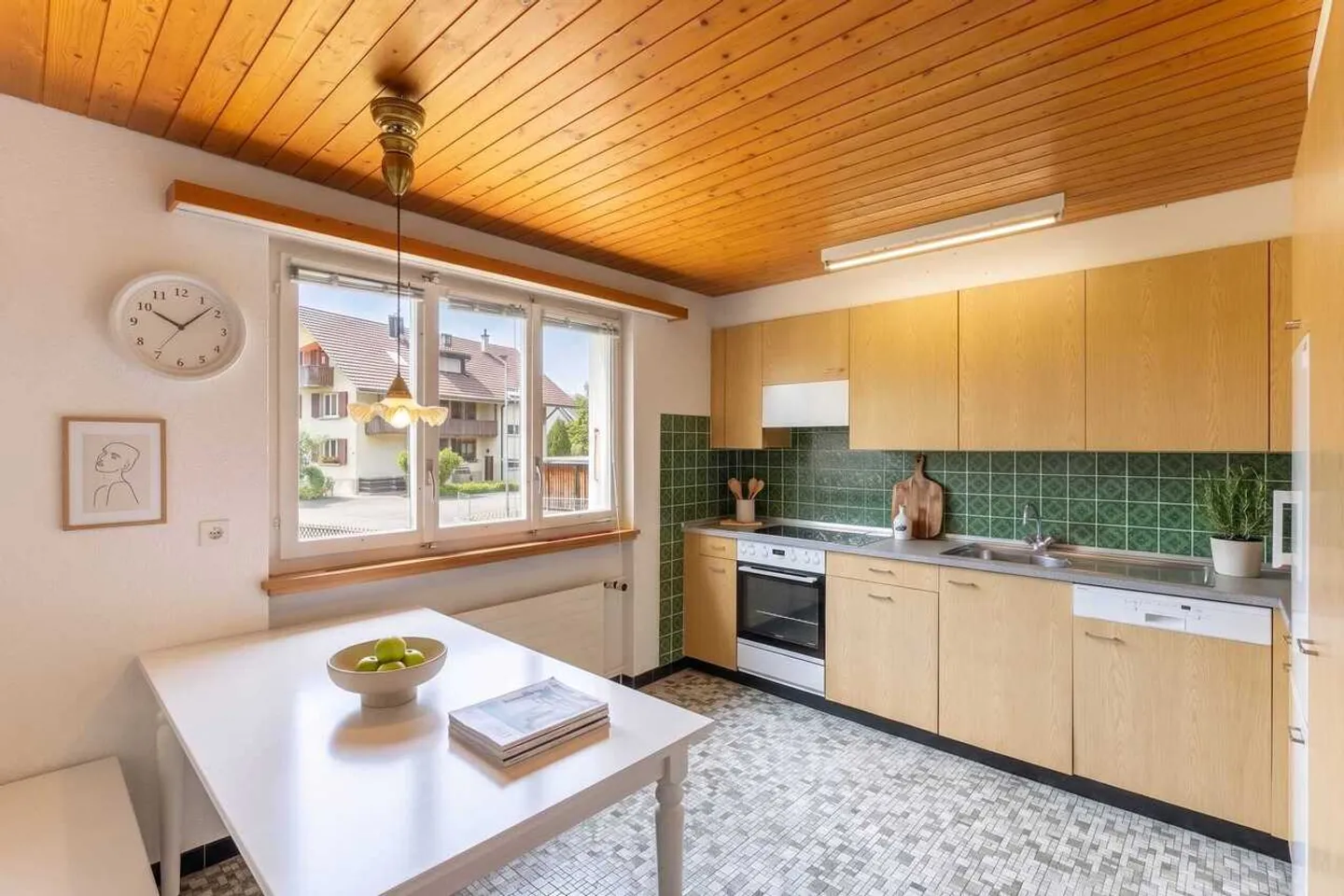 Familienparadies mit schönem Garten - Foto 4 von 12