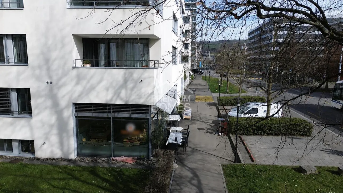 Mischgenutztes Gebäude kaufen - Foto 11 von 13
