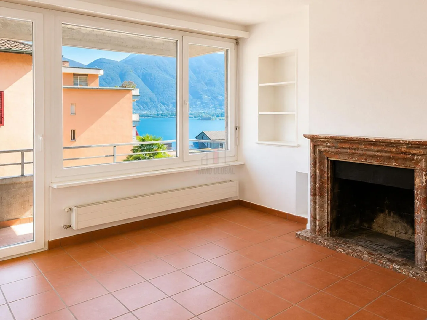 Appartamento al Lago con Terrazza - Foto 2 di 7