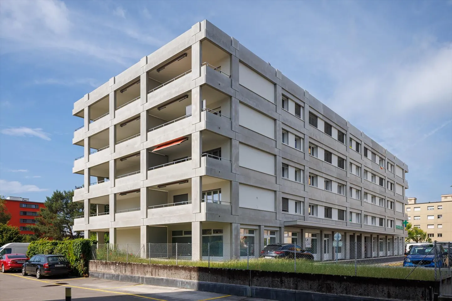 2-room apartment - Photo 1 of 3