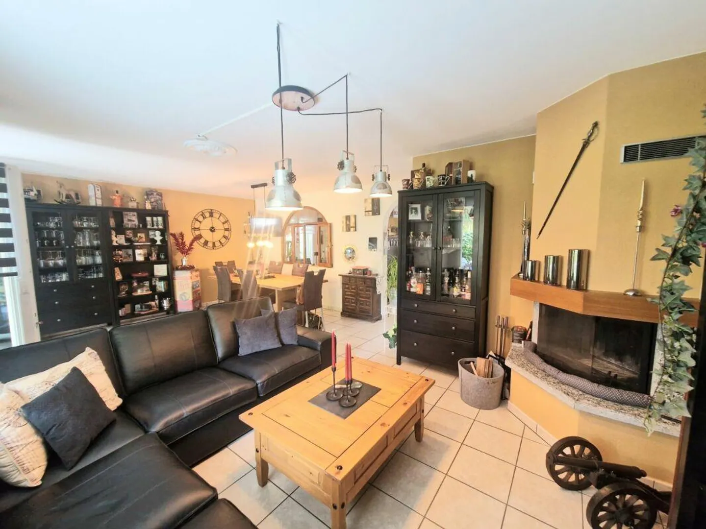 FOR SALE IN LAVERTEZZO PIANO - SPACIOUS 5.5-ROOM SINGLE FAMILY HOUSE - Photo 10 of 28