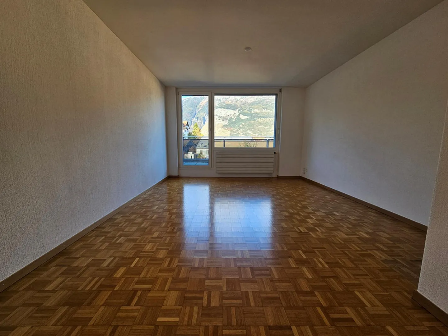 4.5-room apartment in a quiet, central location - Photo 3 of 12
