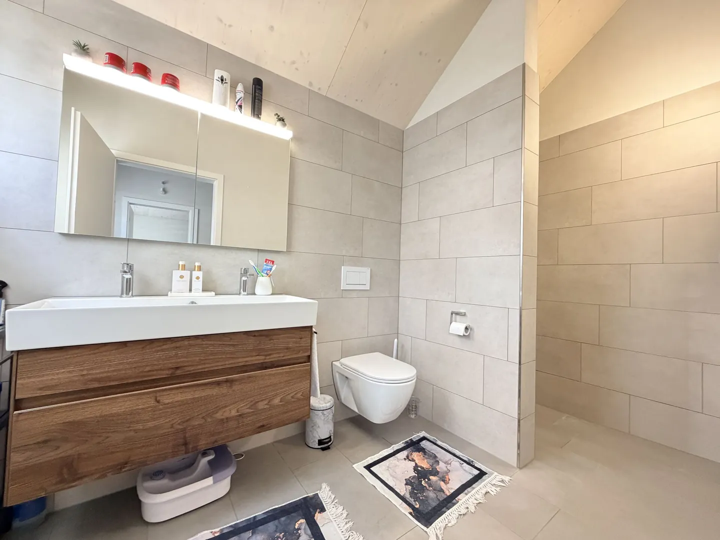 Vivre au bord de la forêt - Maison de ville exclusive de 5,5 pièces - Photo 13 sur 18