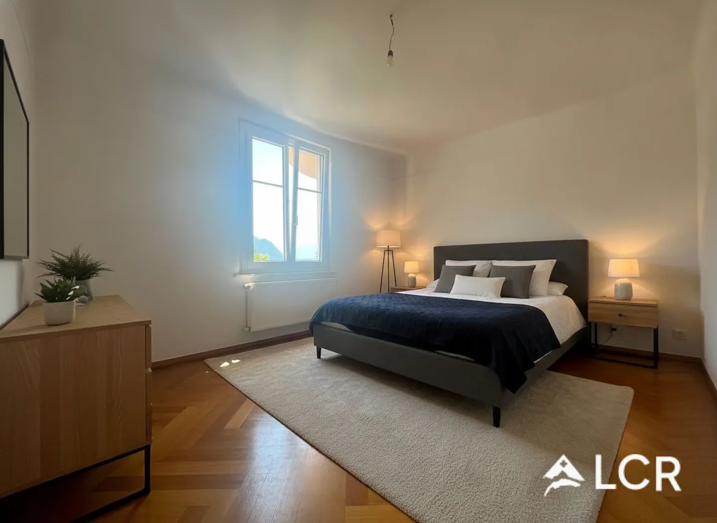 Magnificent 5.5-room apartment / 3 bedrooms / 1 bathroom / 1 balcony with stunning lake view / THANK YOU for reading the text - Photo 9 of 12