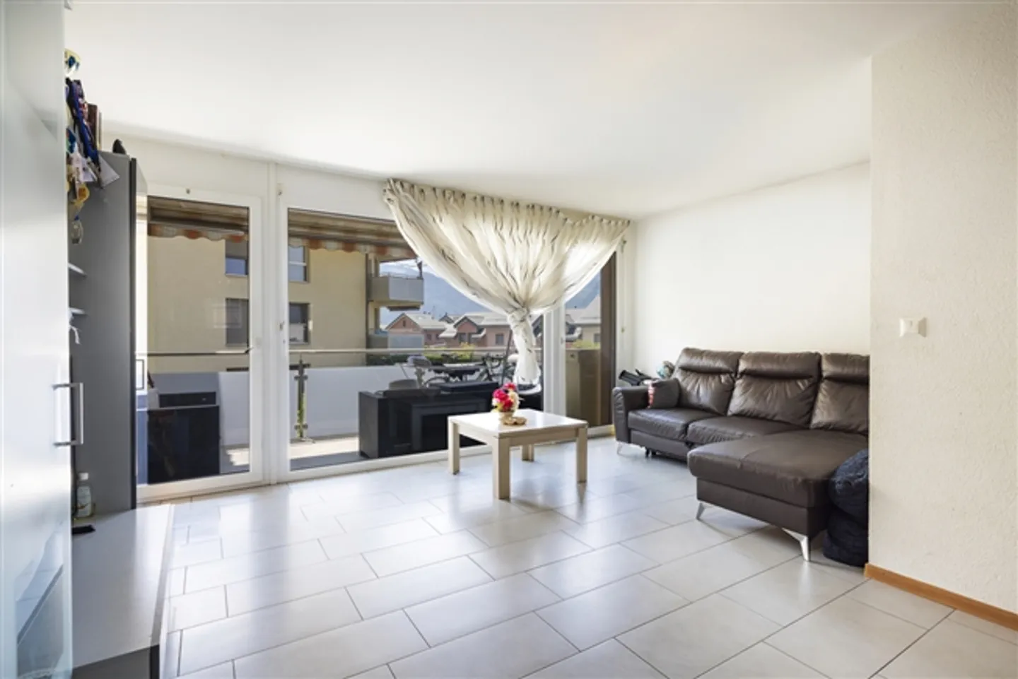 «4.5 ZIMMERWOHNUNG MIT GARTEN IN EIGENTUMSWOHNUNG» - Foto 3 von 9