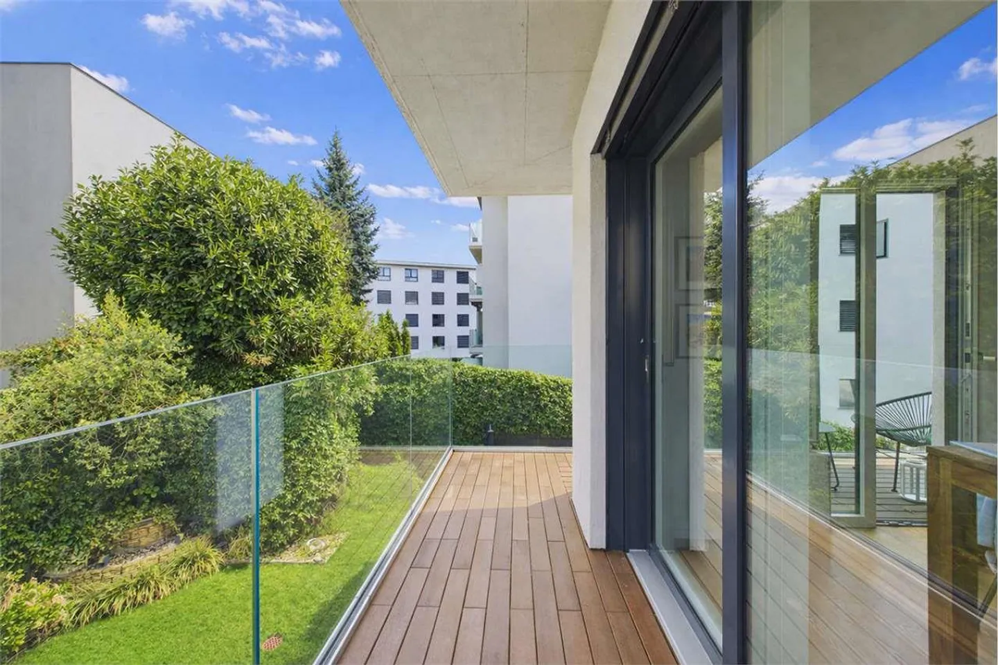 Modern 2.5-room apartment recently built in Massagno - Photo 5 of 11