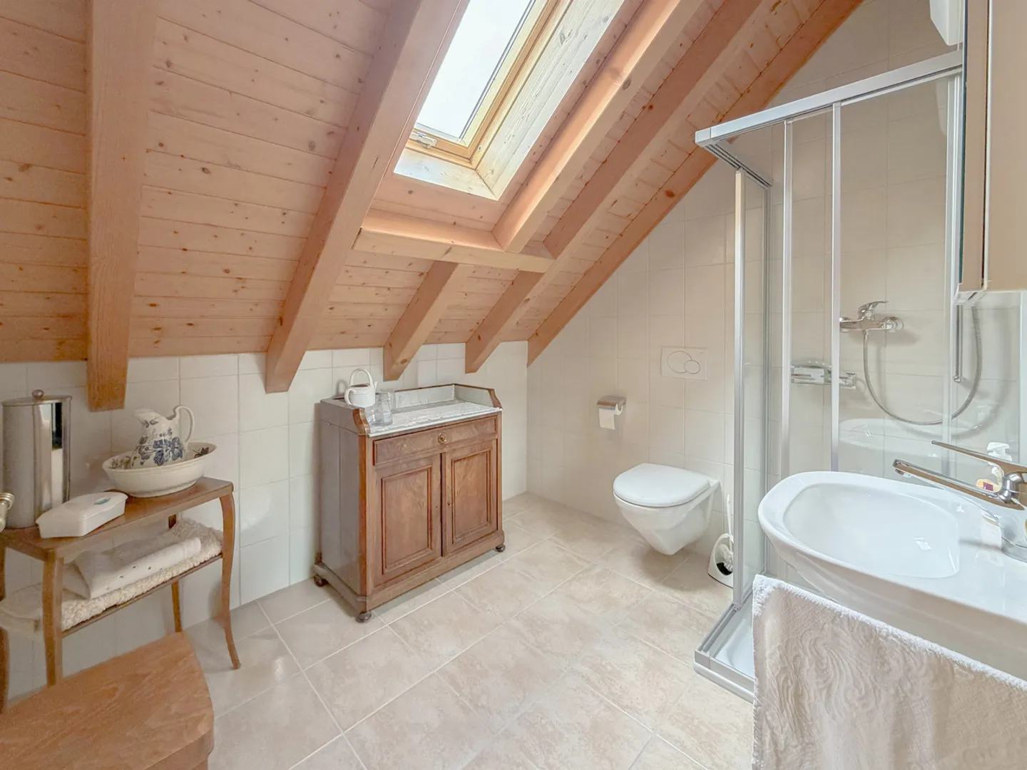 Maison individuelle avec garage au cœur de Fleurier - Photo 12 sur 23