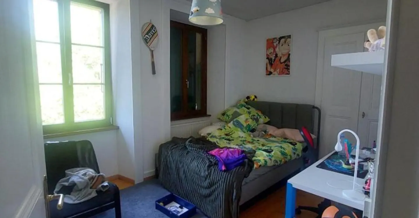 5-Zimmer-Wohnung im 1. Stock - Foto 3 von 4