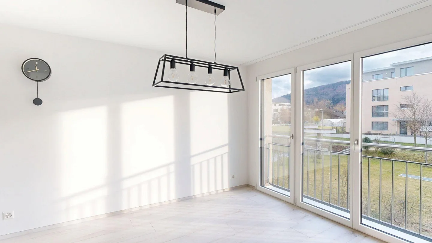 Condominio moderno di 2,5 stanze con bel balcone. - Foto 4 di 9
