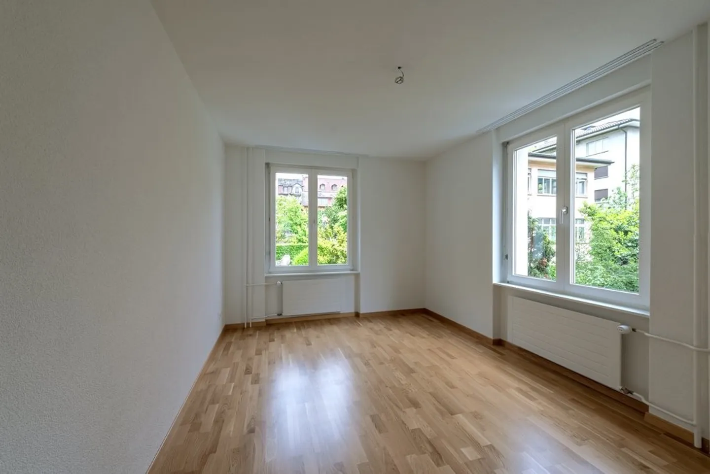 Charming city apartment in Wipkingen with ideal connections - Photo 4 of 5