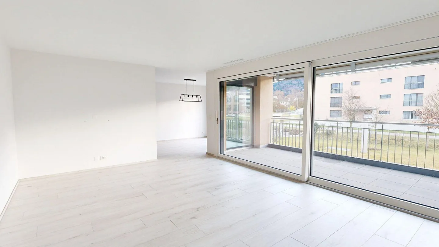 Condominio moderno di 2,5 stanze con bel balcone. - Foto 1 di 9