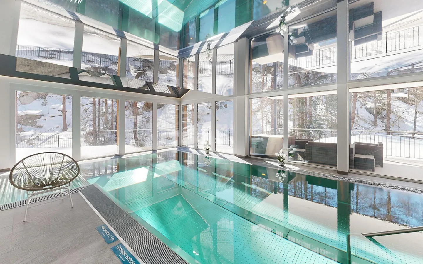 Chalet with Pool in the Winkelmatten - Photo 9 of 10