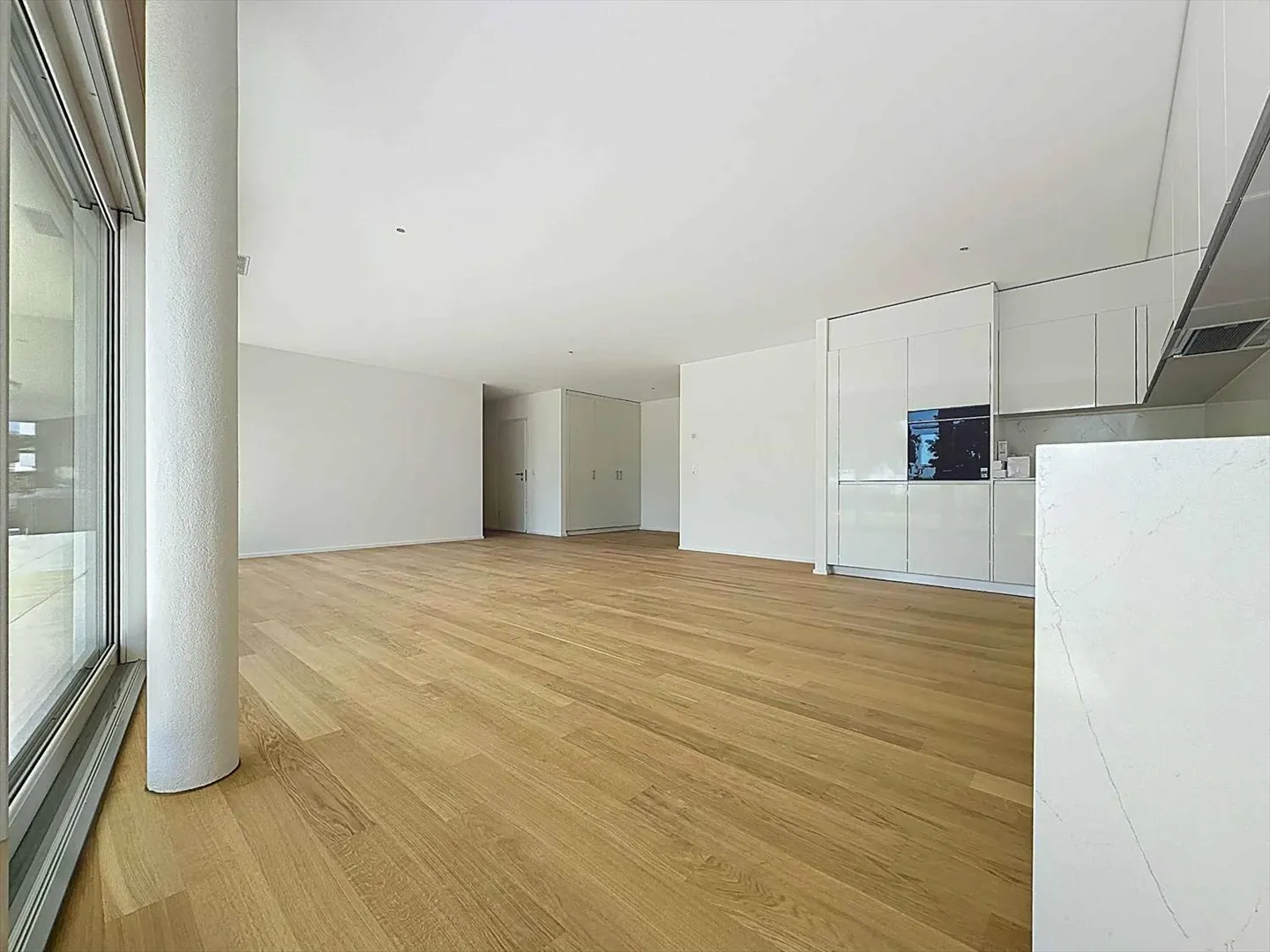 3.5 camere di 120m2 con terrazze di 37m2 e giardino privato di 51m2 - Foto 4 di 13