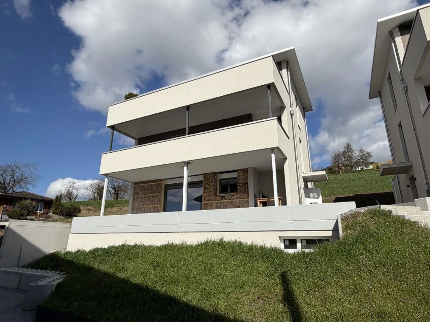 PREMIÈRE UTILISATION | CHARMANTE APPARTEMENT EN REZ-DE-CHAUSSÉE | PROCHE DE LA NATURE - Photo 1 sur 10