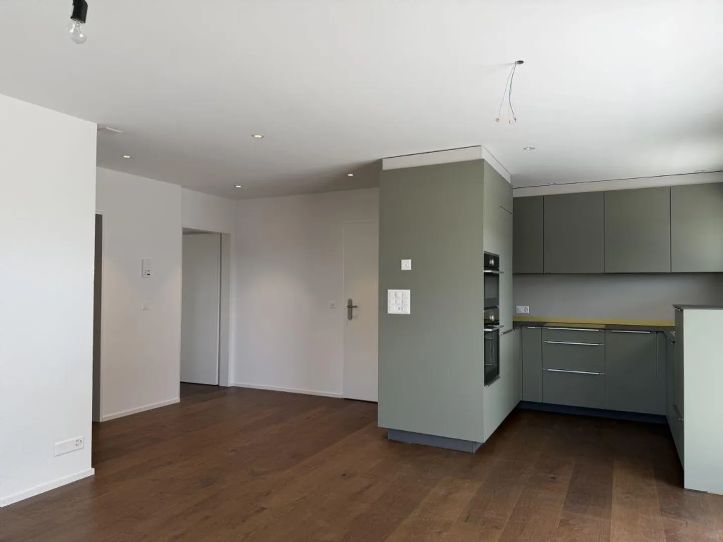 PREMIÈRE UTILISATION | CHARMANTE APPARTEMENT EN REZ-DE-CHAUSSÉE | PROCHE DE LA NATURE - Photo 3 sur 10