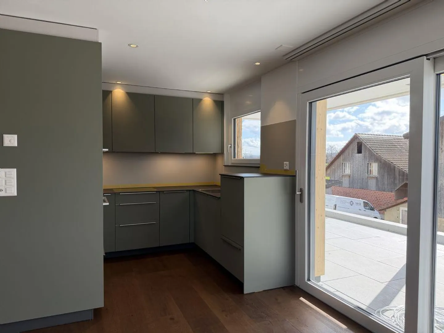 PREMIÈRE UTILISATION | CHARMANTE APPARTEMENT EN REZ-DE-CHAUSSÉE | PROCHE DE LA NATURE - Photo 4 sur 10