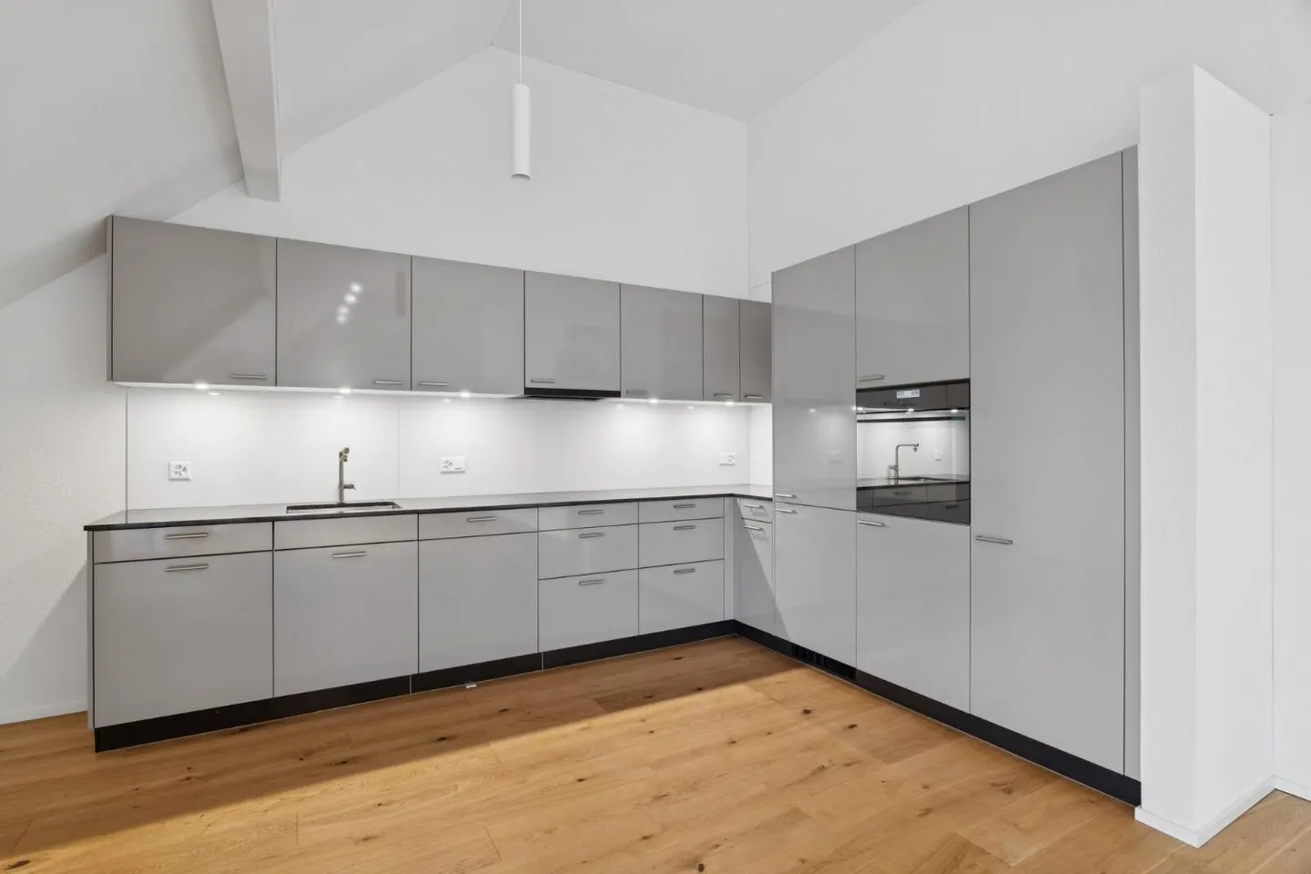 Moderne Minergie Wohnung - Foto 2 von 5