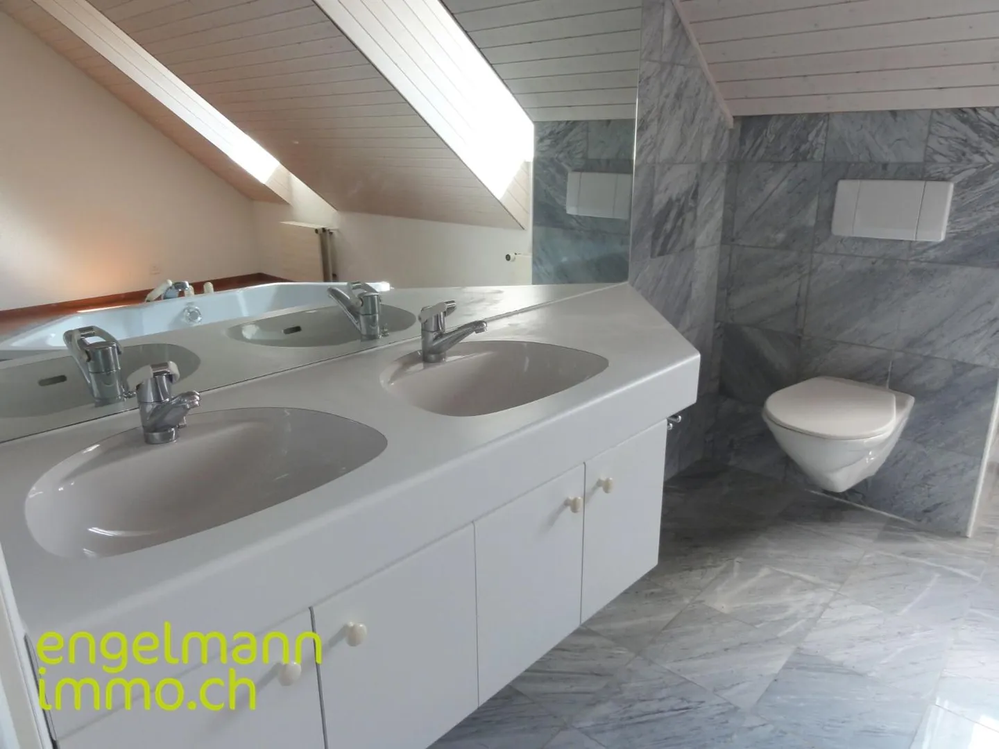 Bell'appartamento duplex di 2.5 stanze - Foto 12 di 13