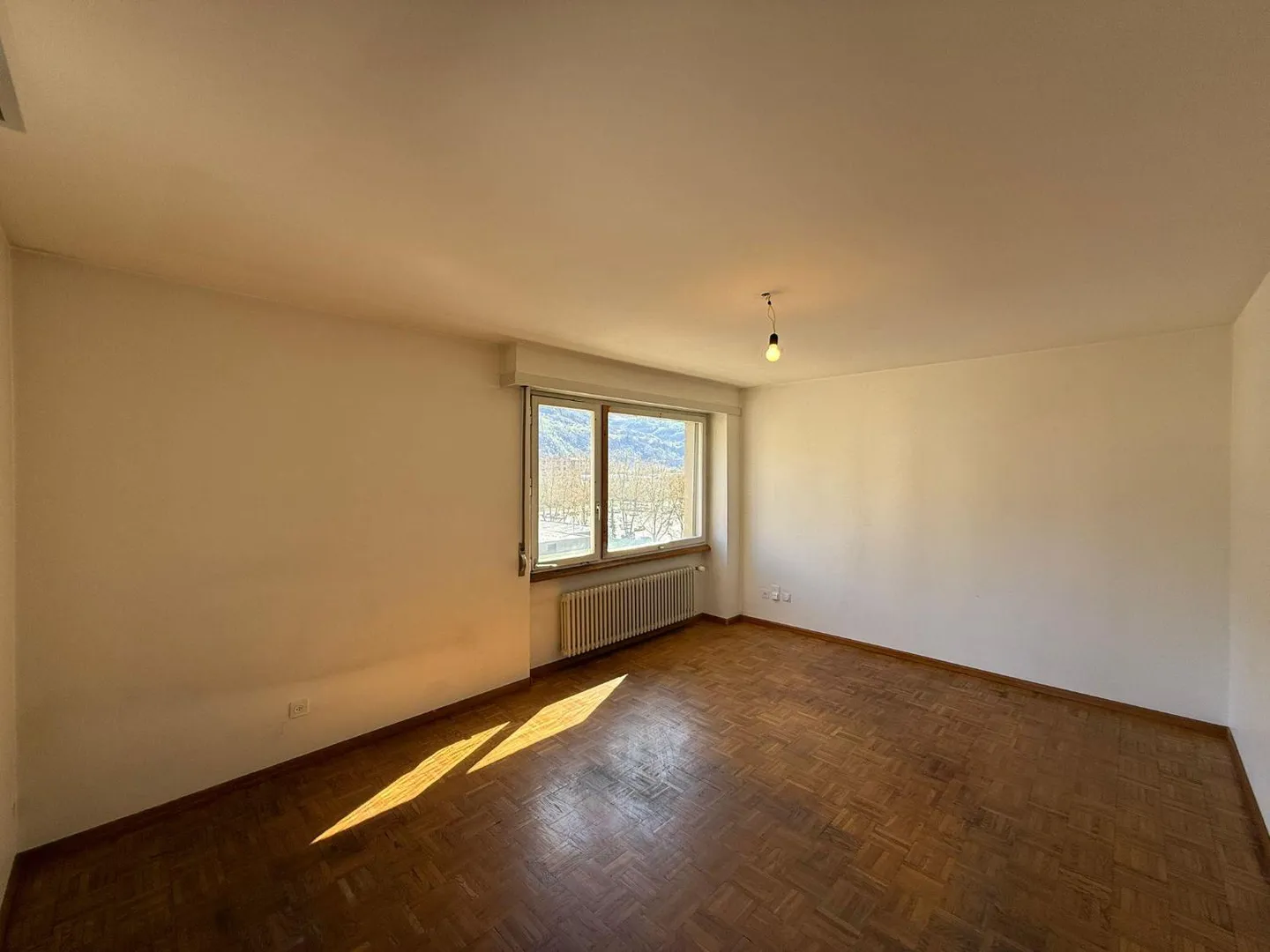 Appartamento 2.5 stanze - Foto 3 di 11