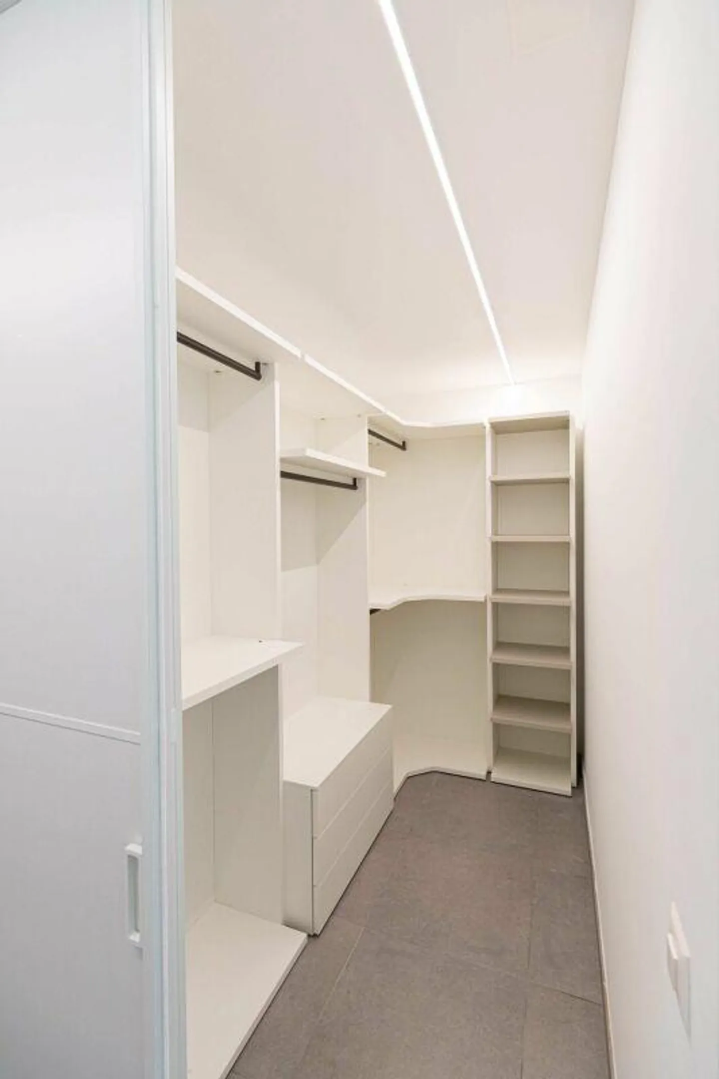 Neues 3,5-Zimmer-Apartment mit Terrasse - Foto 8 von 11