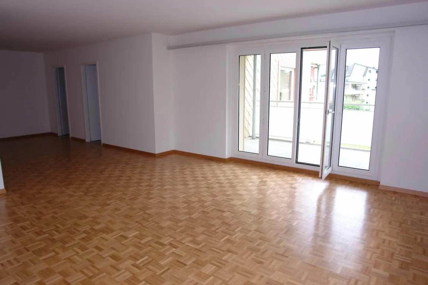 Beautiful apartment in a child-friendly environment - Photo 2 of 5