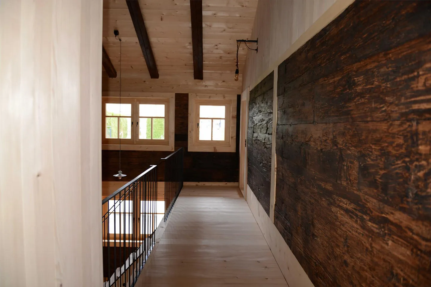 Casa con sostanza edilizia storica, per esigenze abitative contemporanee. - Foto 3 di 17