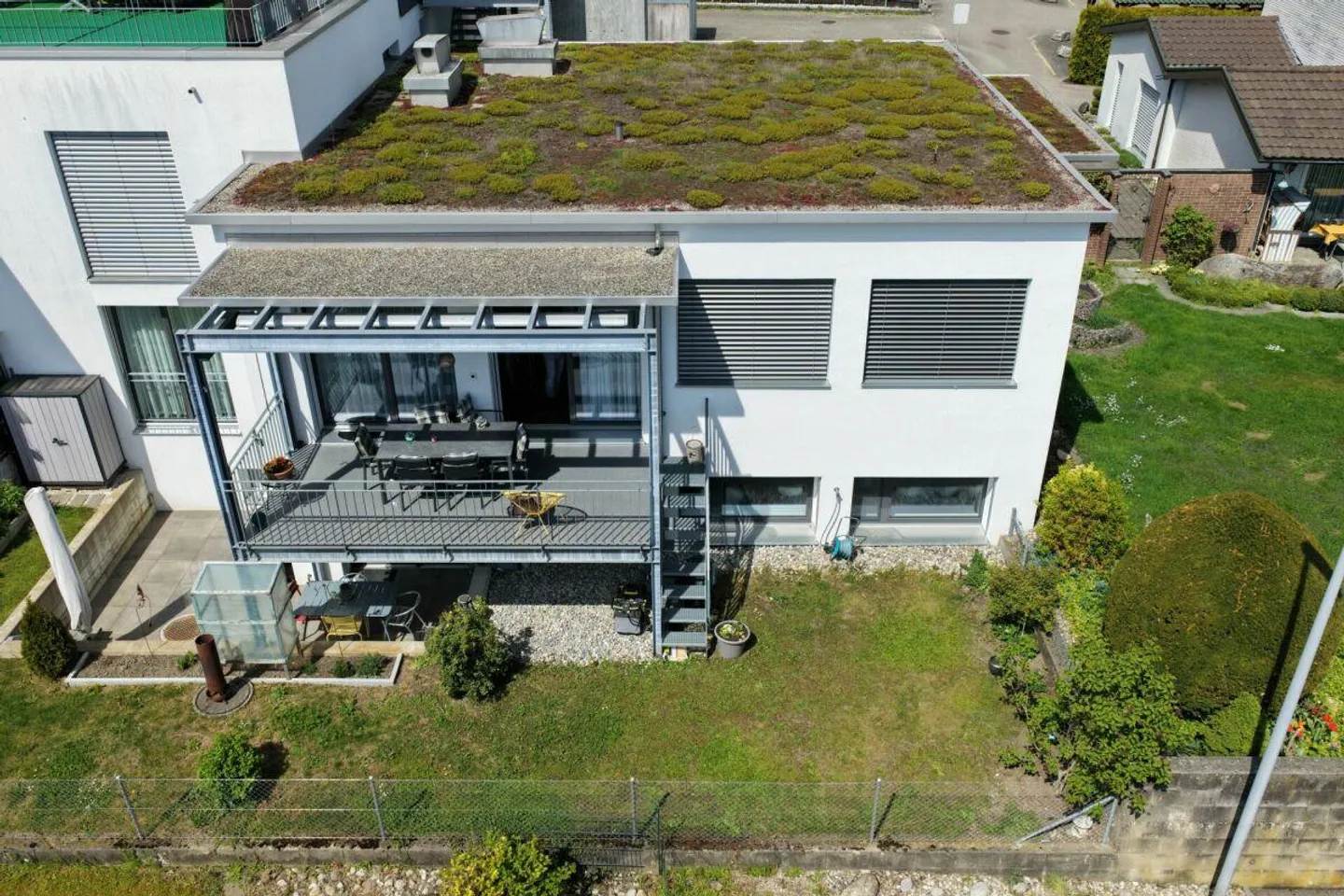 Attractive Ground Floor Apartment with House-in-House Character - Photo 3 of 8