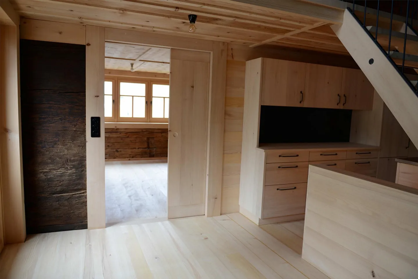 Casa con sostanza edilizia storica, per esigenze abitative contemporanee. - Foto 11 di 17